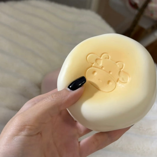 🍑🥛 Milk & Peach Cake [Lisa Squishy]