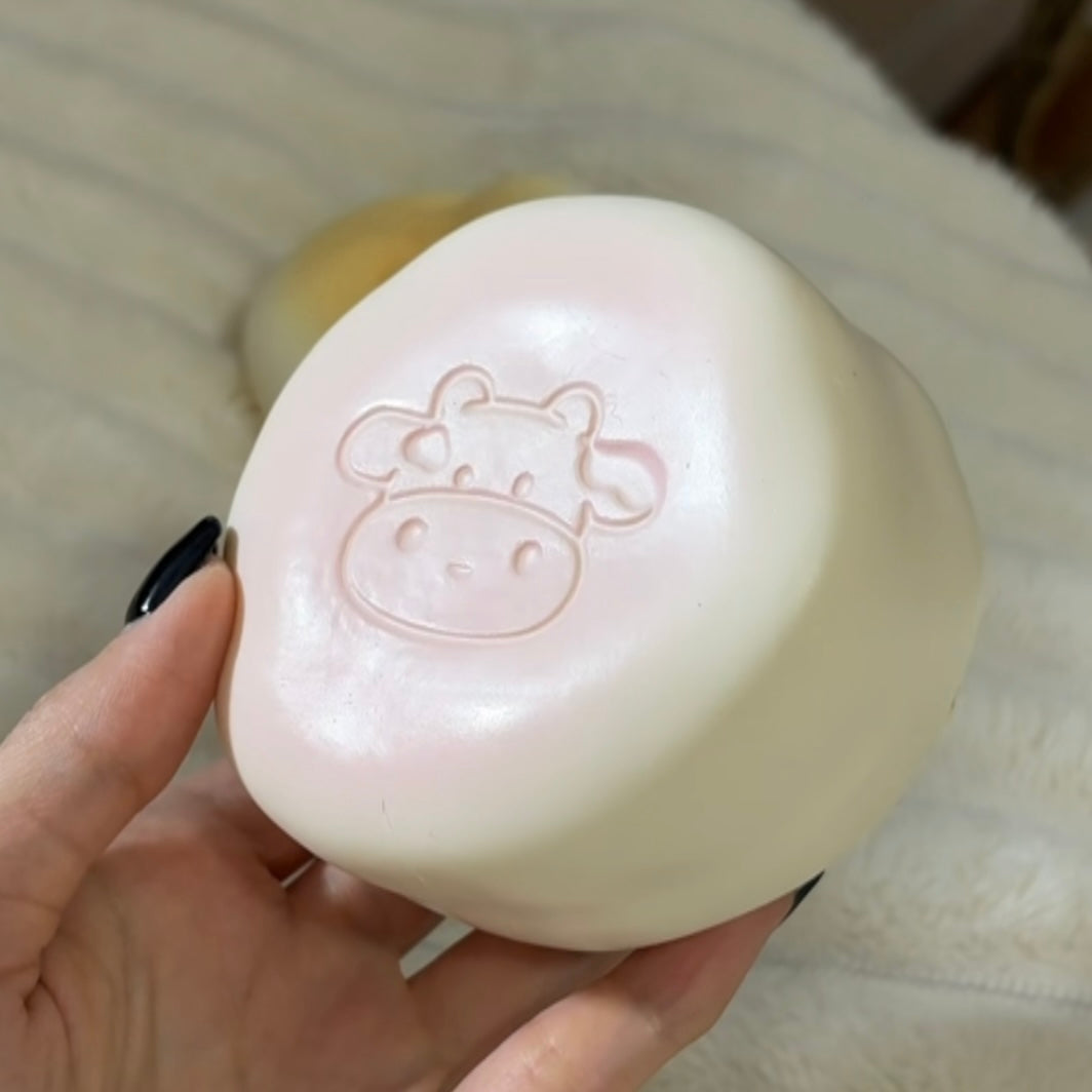 🍑🥛 Milk & Peach Cake [Lisa Squishy]